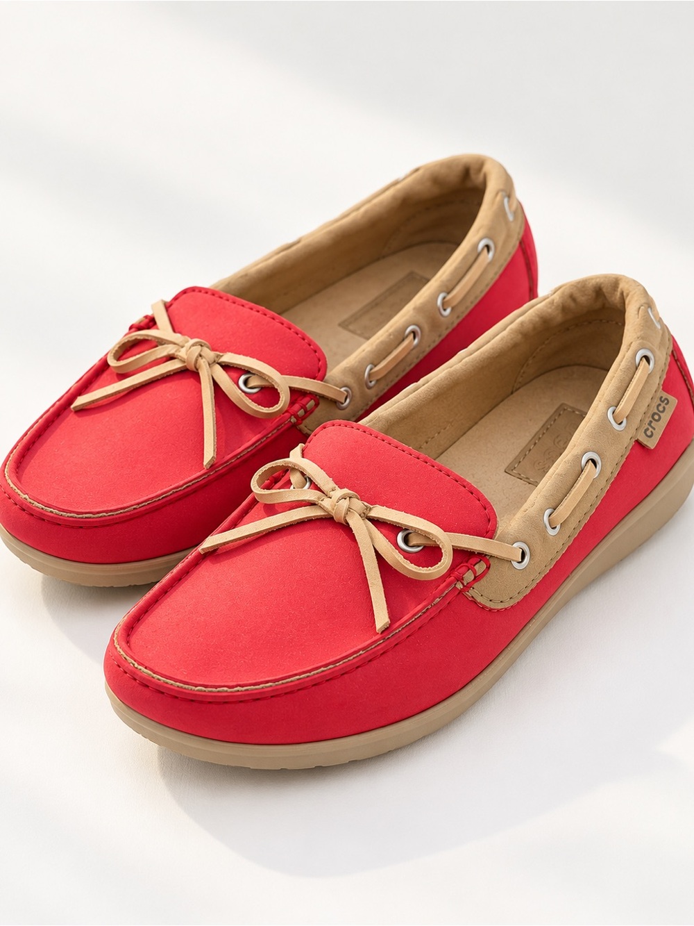 Crocs Women’s Size 8 Coral Red & Tan Boat Shoes Loafers
